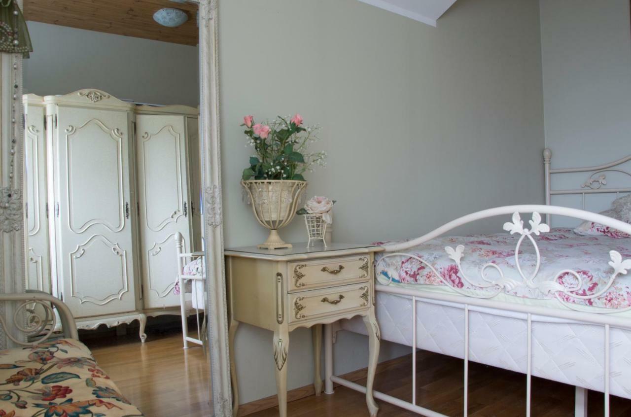 Kuressaare Romantic Apartment Екстериор снимка