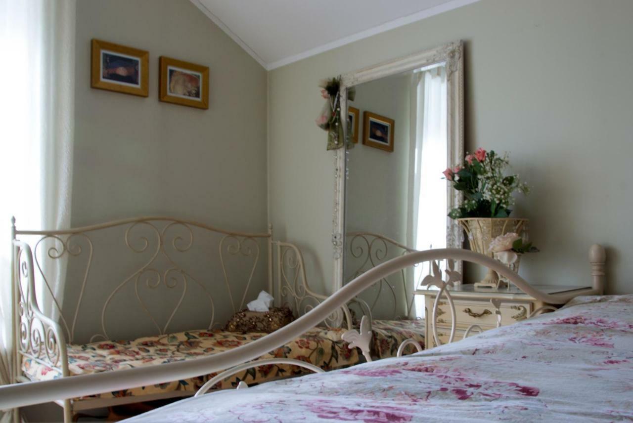 Kuressaare Romantic Apartment Екстериор снимка